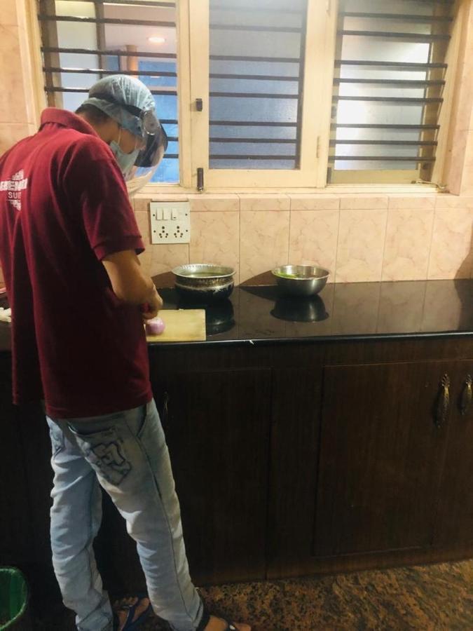 Ebenezer Suites Bangalore Luaran gambar